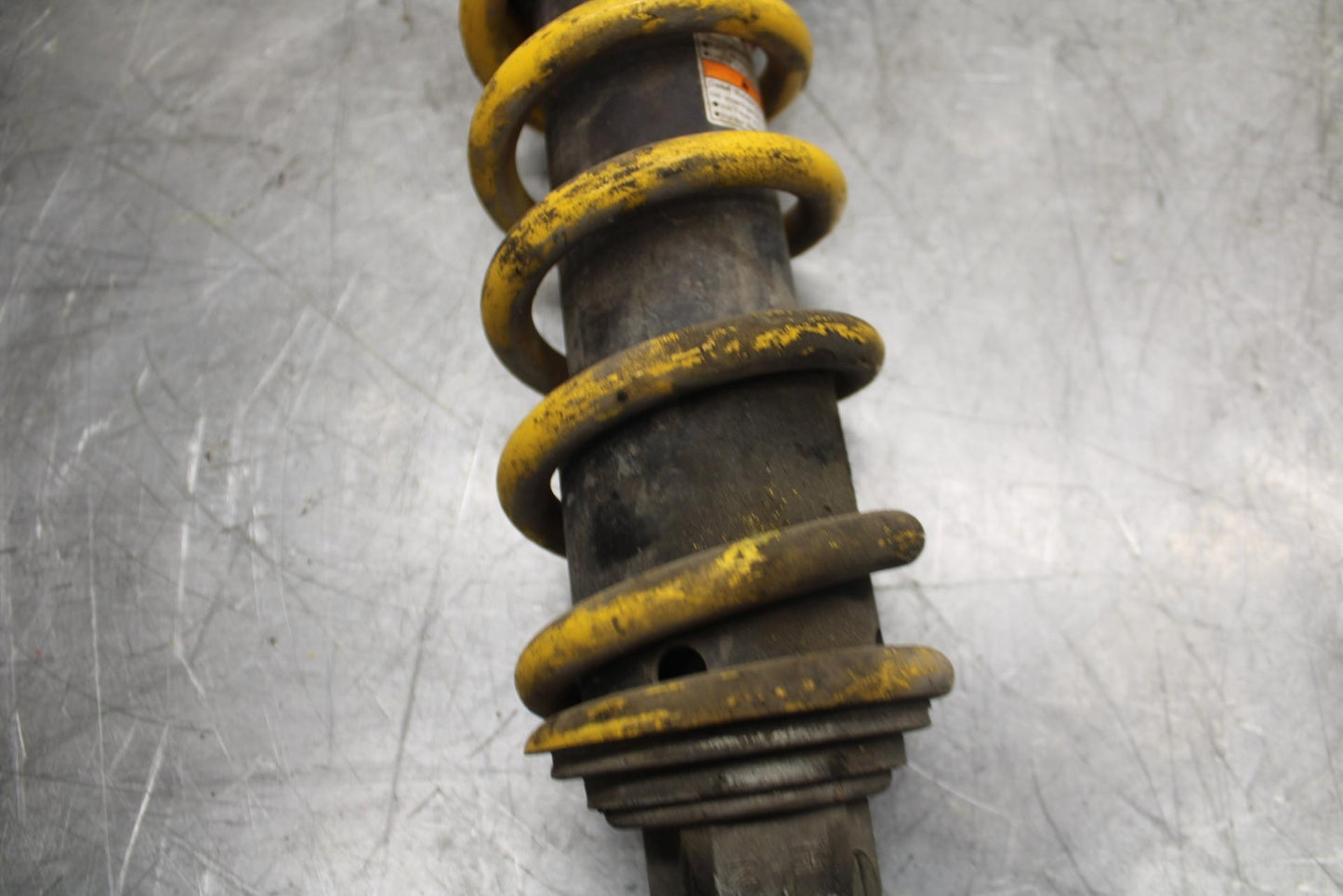 2004 Suzuki GSXR600 REAR BACK SHOCK ABSORBER SUSPENSION 62100-29G00-163 BB329 B
