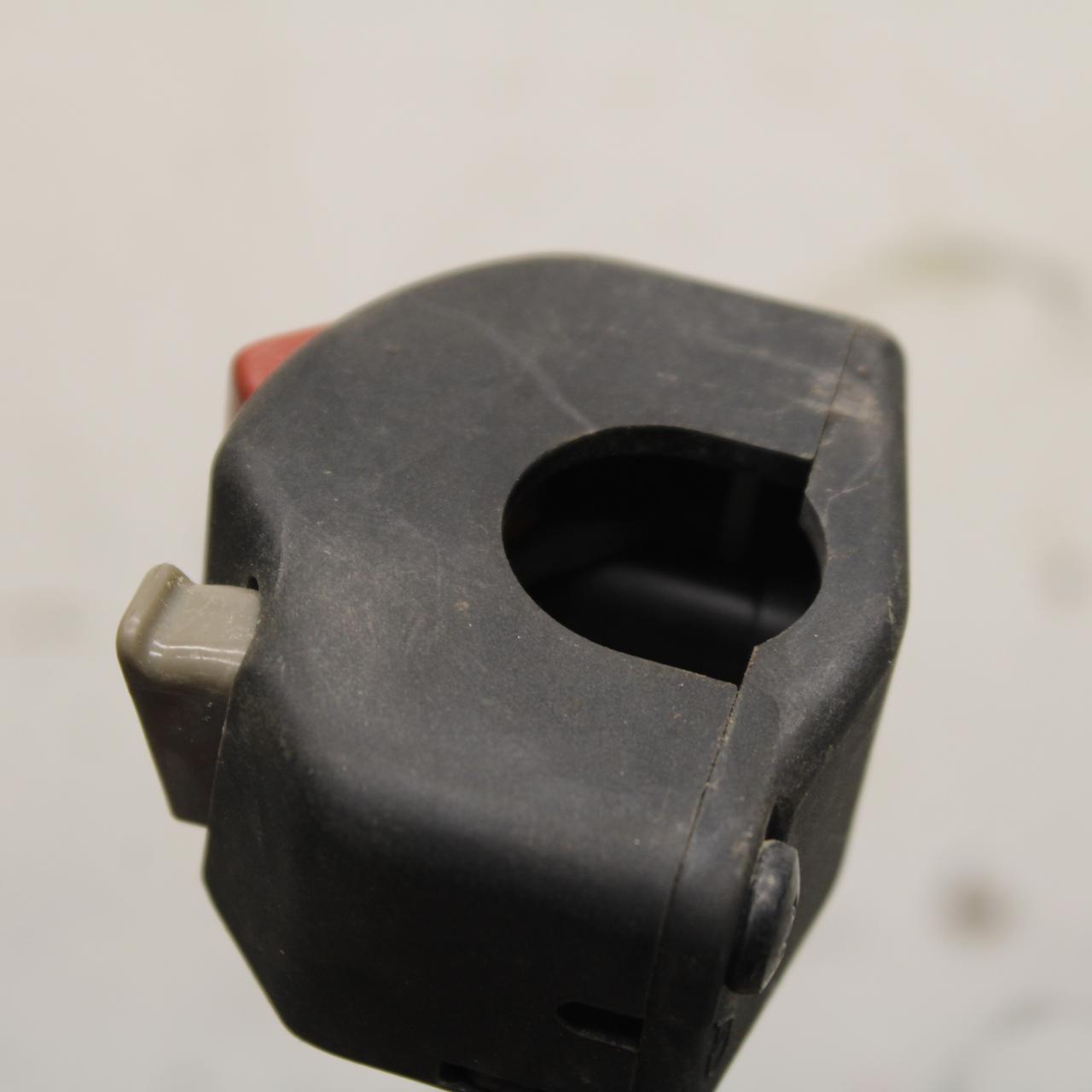 21 KAWASAKI NINJA ZX6R RIGHT CLIP ON HANDLE KILL OFF START SWITCH  BB647