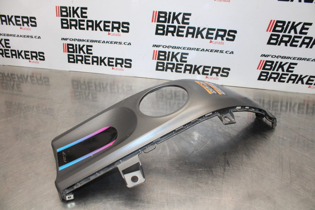 22-25 YAMAHA YZF R7 GAS TANK FUEL CELL COVER FAIRING COWL BB182