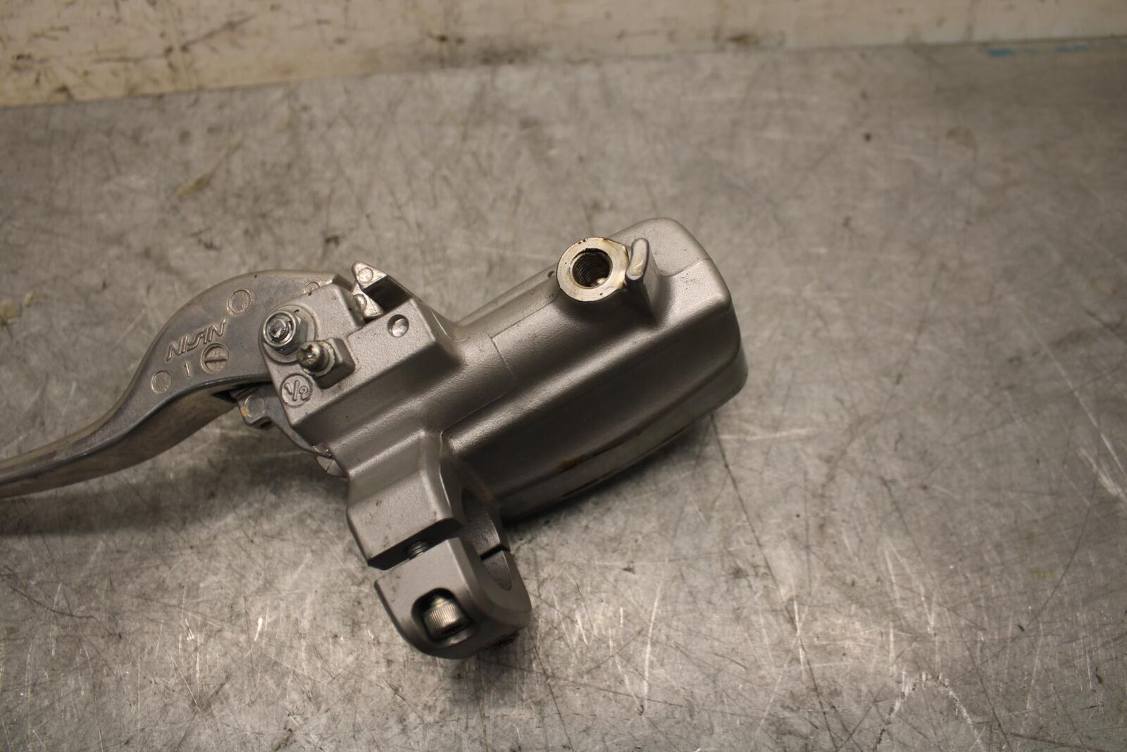 2007 Suzuki Boulevard M50B FRONT BRAKE MASTER CYLINDER BB537