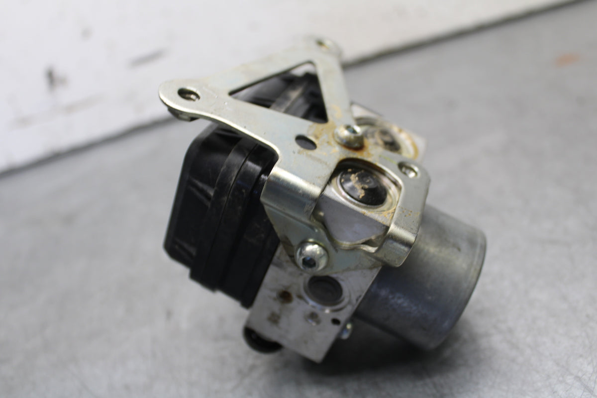 16-21 YAMAHA XSR900 ABS PUMP UNIT MODULE BB664