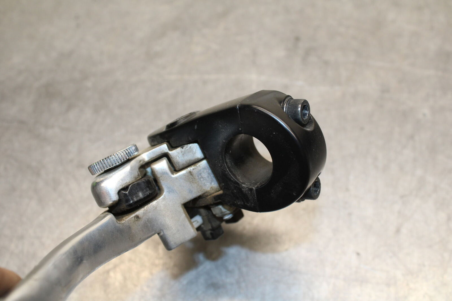 18-24 KAWASAKI NINJA 650 CLUTCH PERCH MOUNT WITH LEVER  BB725