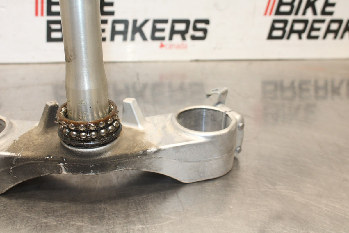 08-09 KAWASAKI NINJA ZX14R FRONT FORKS CLAMP LOWER TRIPLE TREE STEM BB932