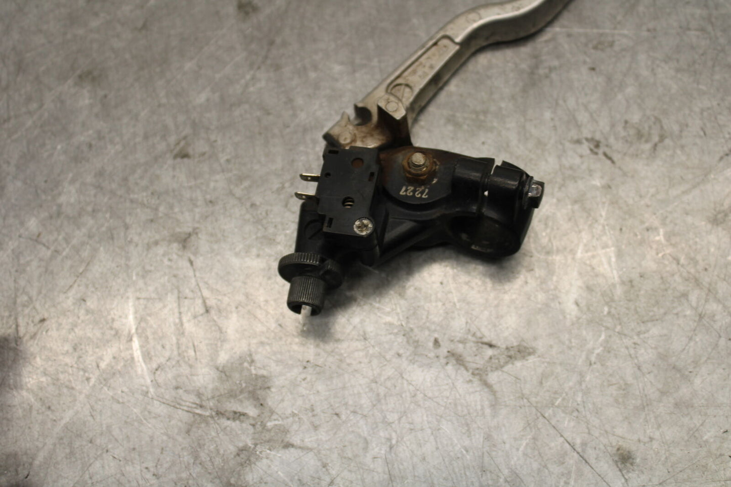 07-12 HONDA CBR600RR CLUTCH PERCH MOUNT WITH LEVER BB672
