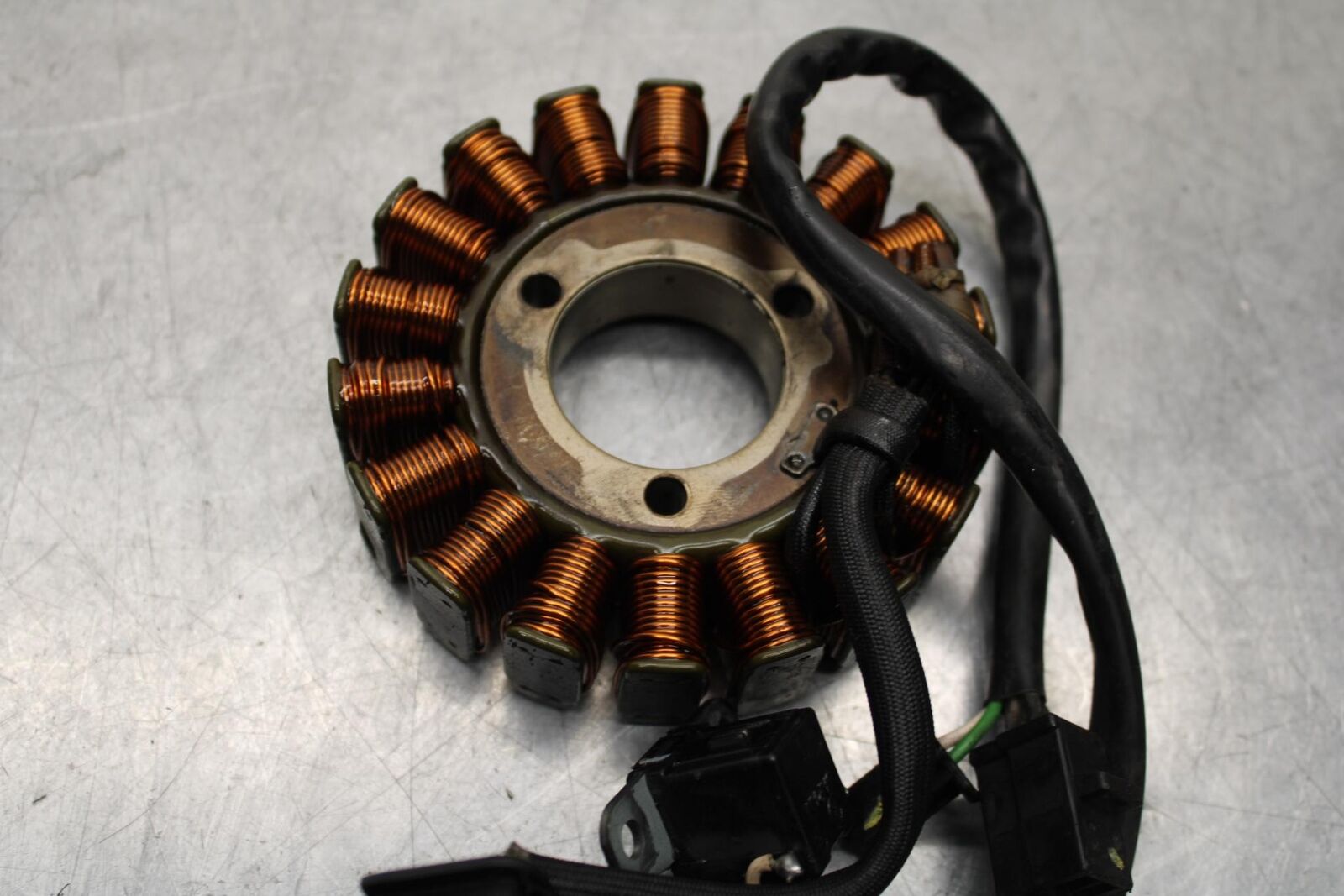 2006 Suzuki SV650S STATOR GENERATOR ALTERNATOR MAGNETO BB65