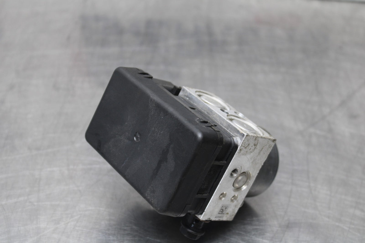 16 DUCATI 959 PANIGALE ABS PUMP UNIT MODULE BB912