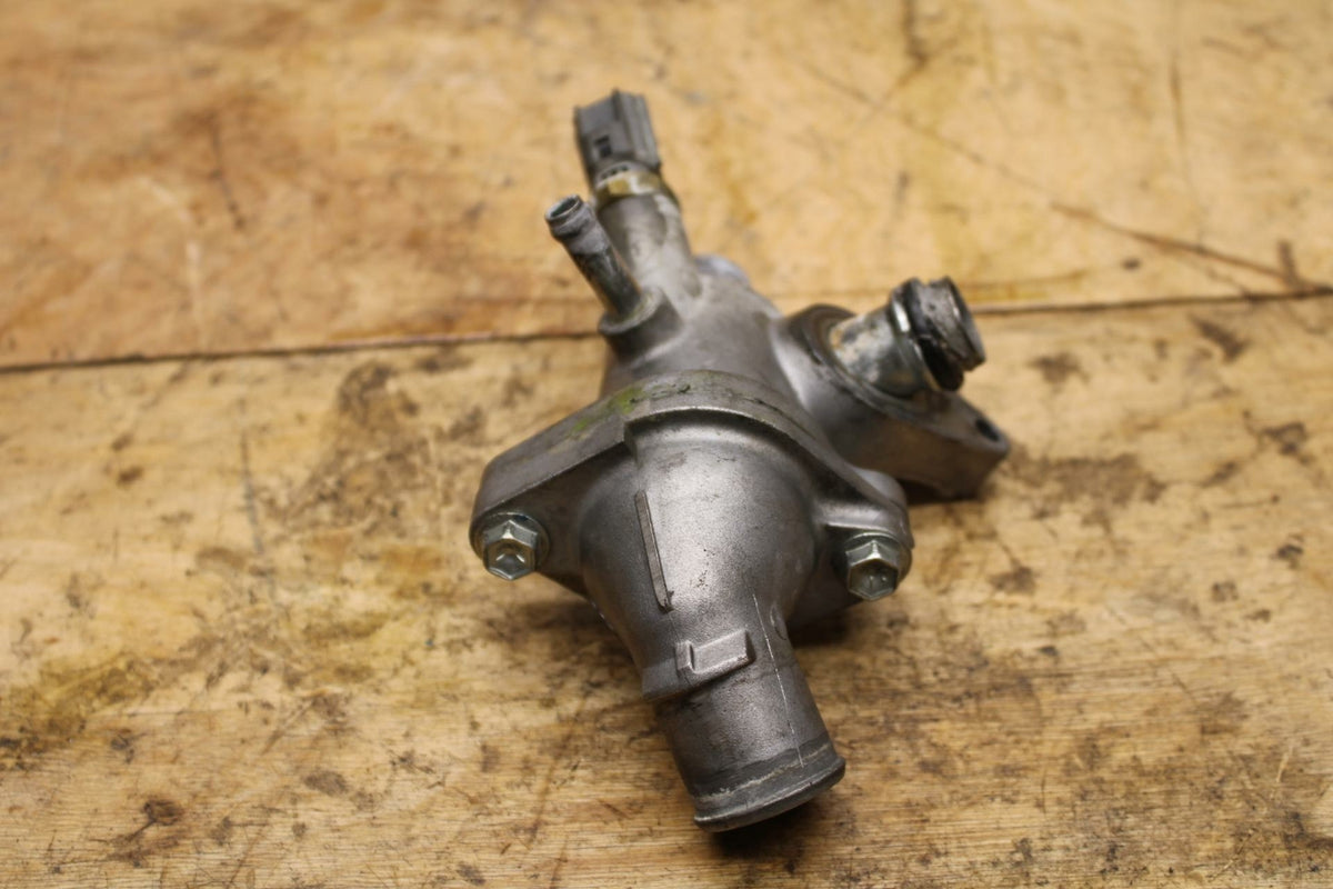 09-10 SUZUKI BOULEVARD M109R THERMOSTAT HOUSING ASSEMBLY BB318