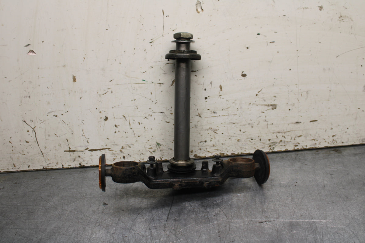 79-82 HONDA CB650 FRONT FORKS CLAMP LOWER TRIPLE TREE STEM BB107