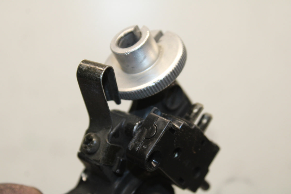 06 YAMAHA YZF R6 CLUTCH LEVER PERCH MOUNT BRACKET BB716