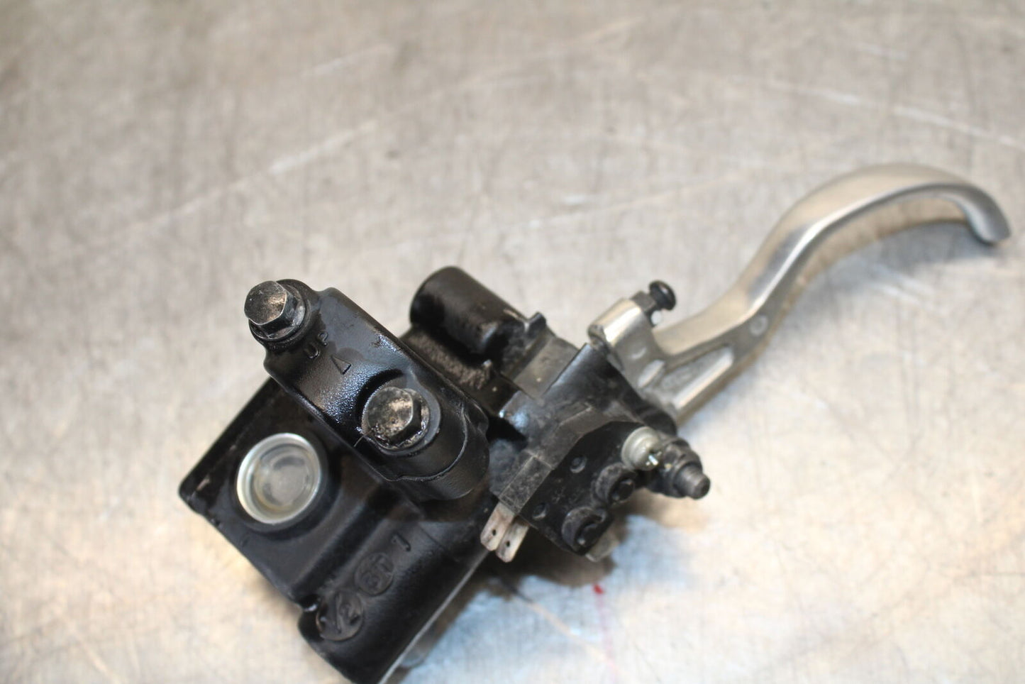 08-18 KAWASAKI KLR650 FRONT BRAKE MASTER CYLINDER w/ LEVER BB707