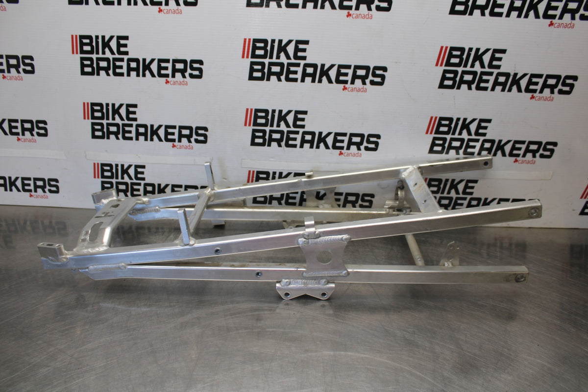 04-06 HONDA CBR600F4I BANANA REAR SUBFRAME BACK SUB FRAME BB644