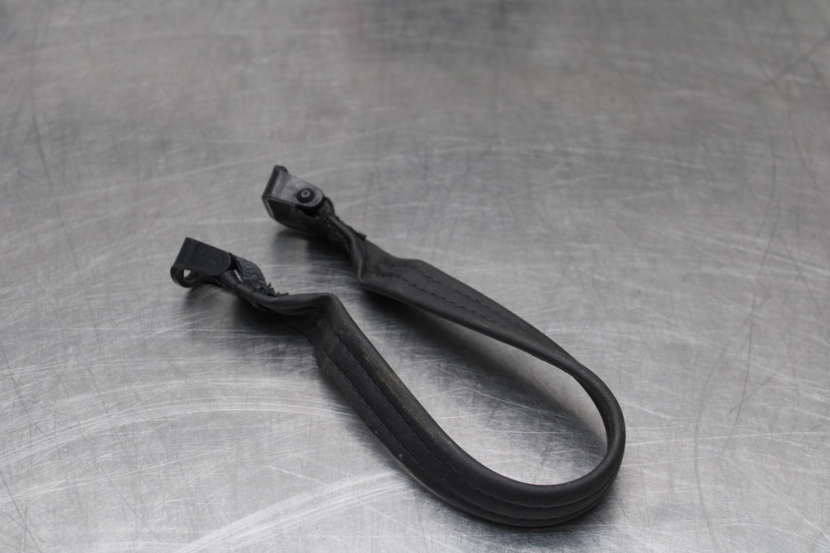 16 DUCATI 959 PANIGALE PASSENGER REAR SEAT GRAB HANDLE STRAP BB912