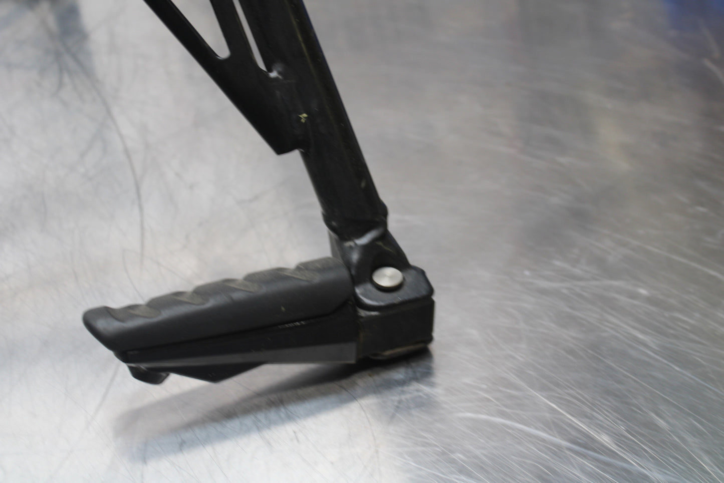 06-12 BMW F800ST REAR SUBFRAME BACK SUB FRAME BB144
