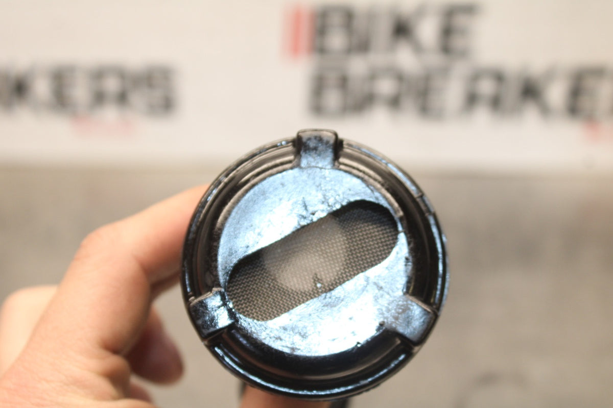 25 KAWASAKI Z900 ENGINE INNER OIL FILTER PICKUP SCREEN BB928