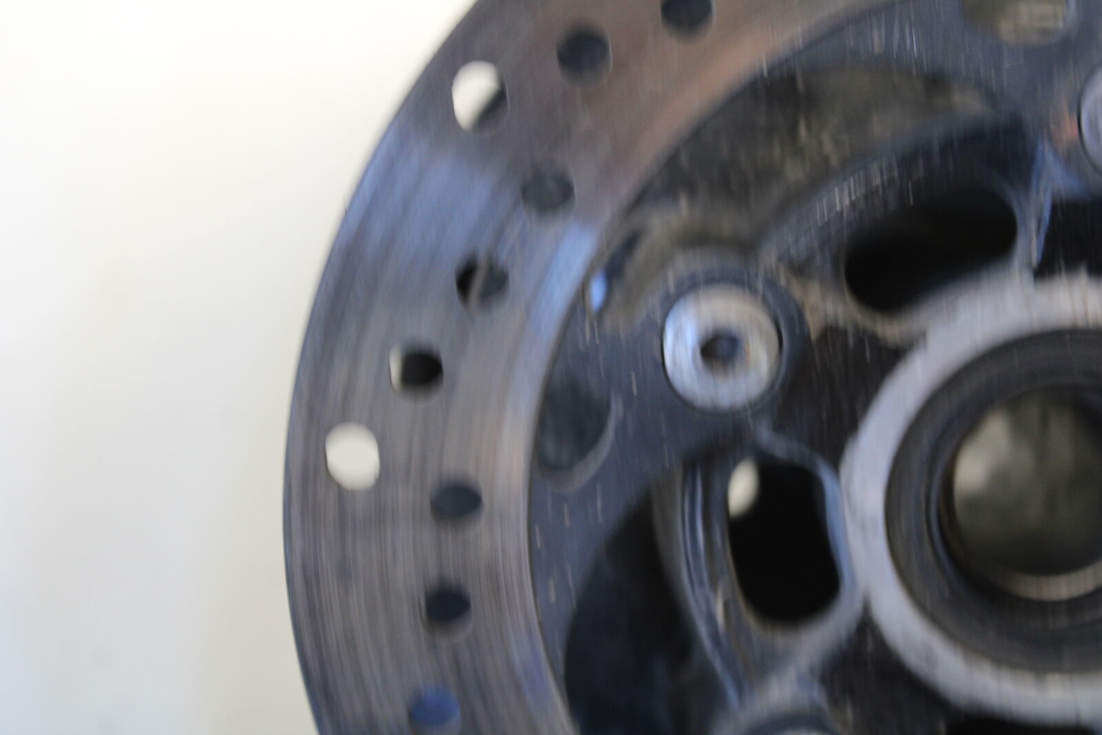 05-06 SUZUKI GSXR1000 REAR WHEEL BACK RIM BB677