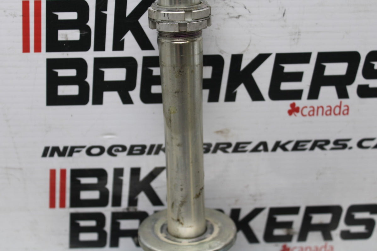 06-07 SUZUKI GSXR 600 FRONT FORKS CLAMP LOWER TRIPLE TREE STEM BB822