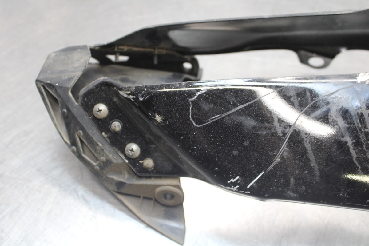 22-25 YAMAHA YZF R7 LOWER BOTTOM BELLY FAIRING COWL BB850