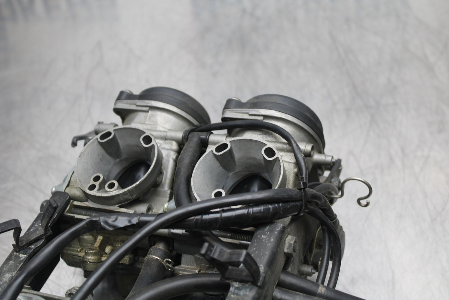 09 YAMAHA ROYAL STAR XVZ1300TF VENTURE CARB CARBURETOR SET BB151