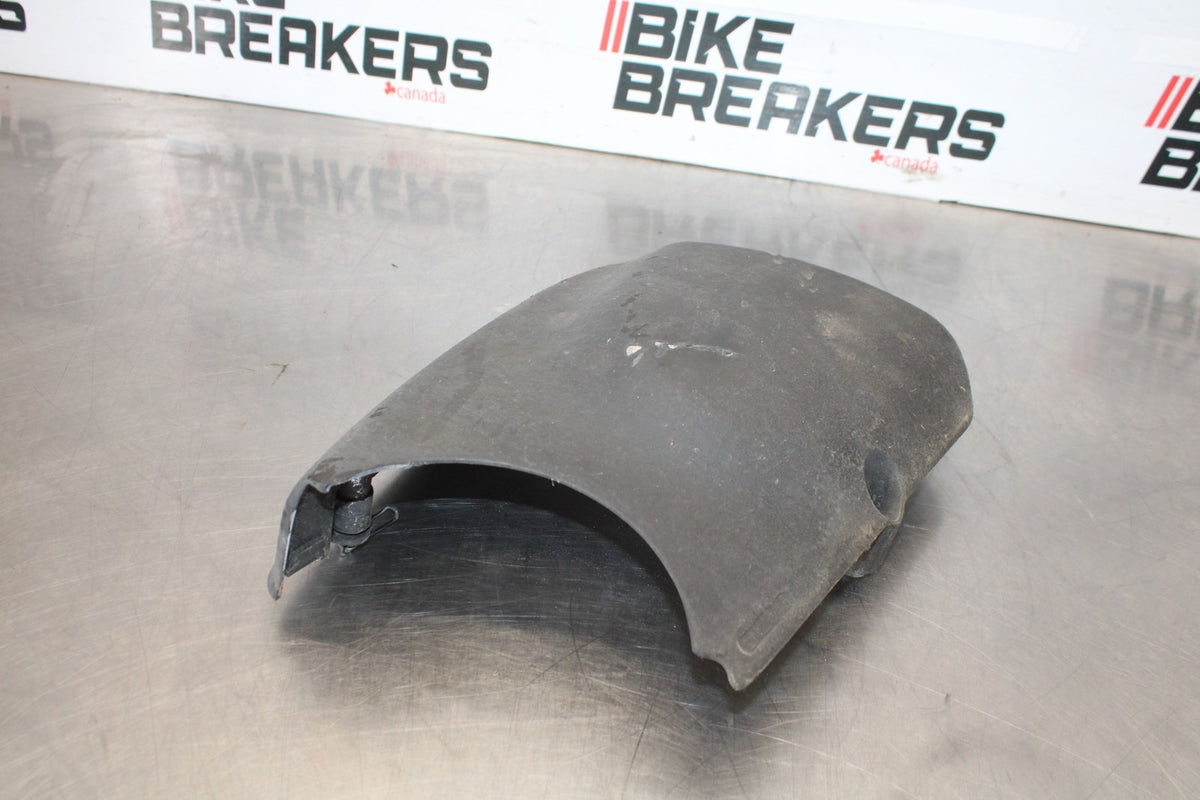 95 HONDA SHADOW 1100 ENGINE DRIVE SPROCKET COVER BB885