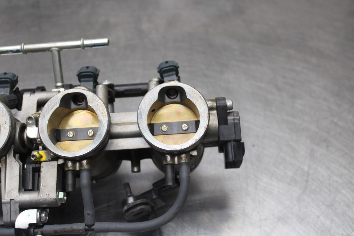 07-08 KAWASAKI NINJA ZX6R MAIN FUEL INJECTORS / THROTTLE BODIES BB937