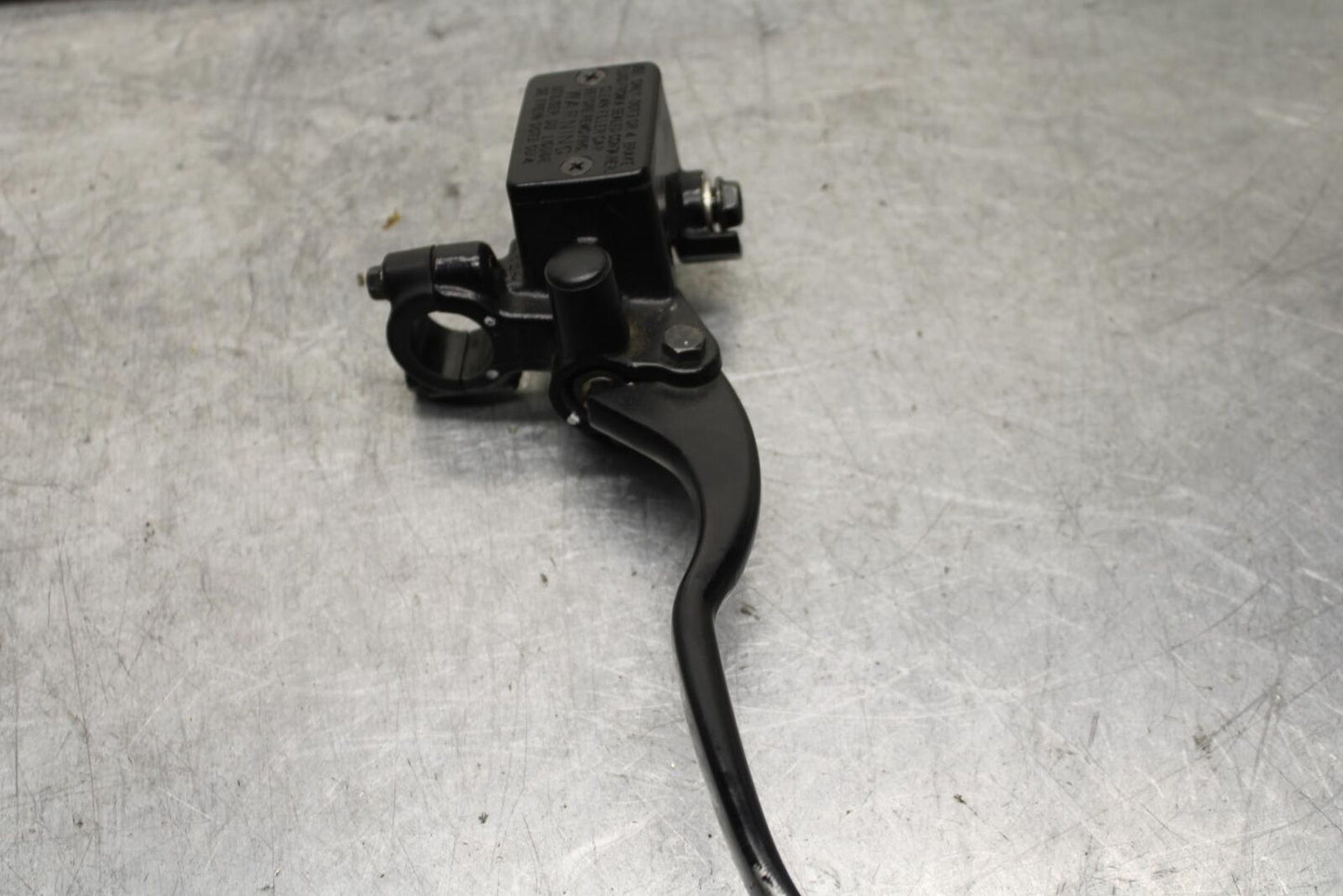 15-16 KAWASAKI EX300 FRONT BRAKE MASTER CYLINDER w/ LEVER BB635