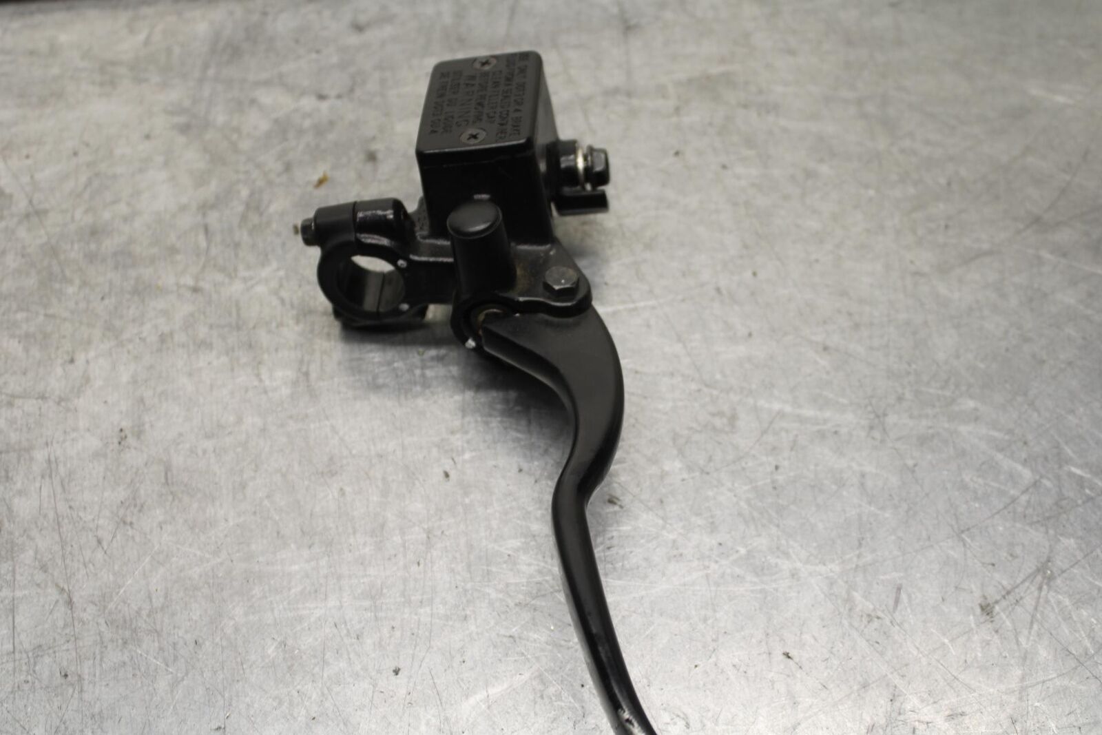 15-16 KAWASAKI EX300 FRONT BRAKE MASTER CYLINDER w/ LEVER BB635