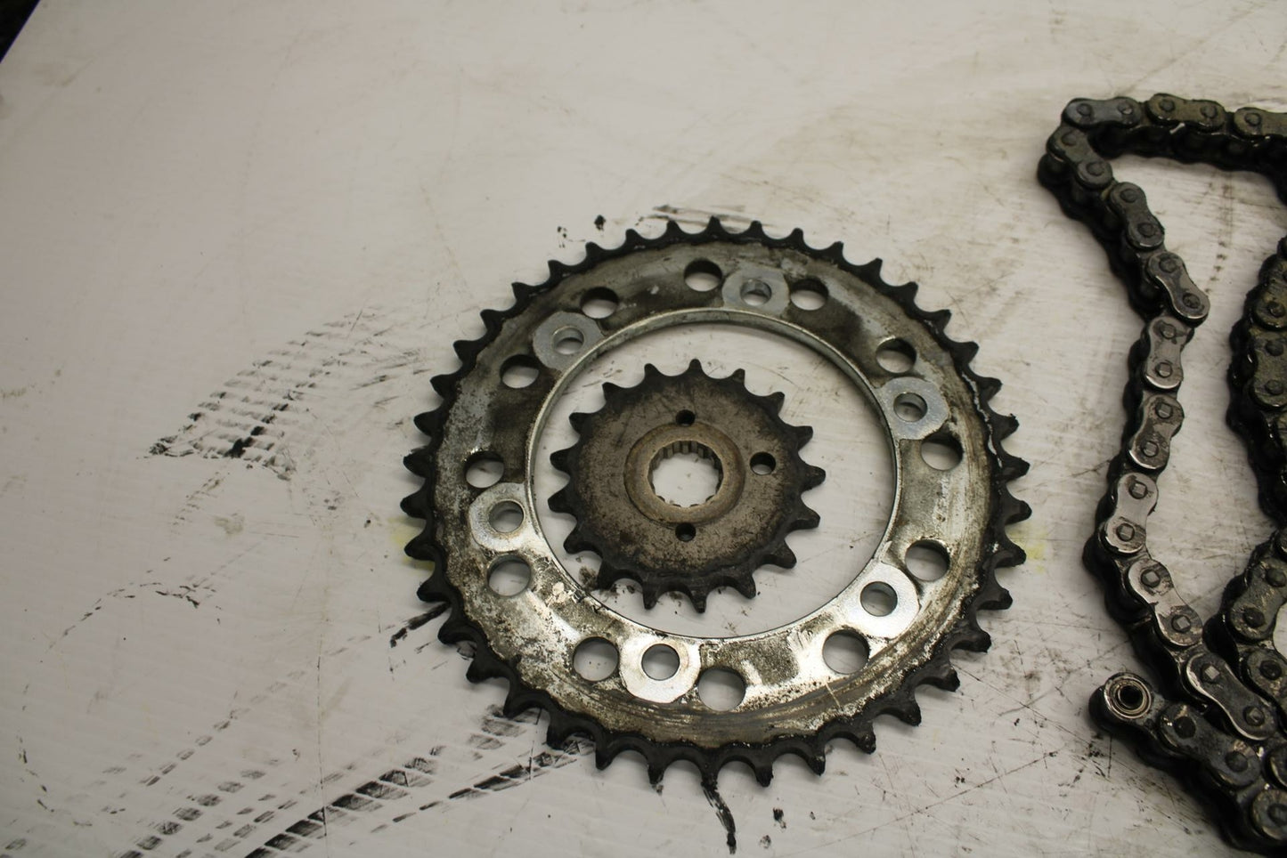 00-07 SUZUKI HAYABUSA FRONT REAR BACK SPROCKET W CHAIN  BB281