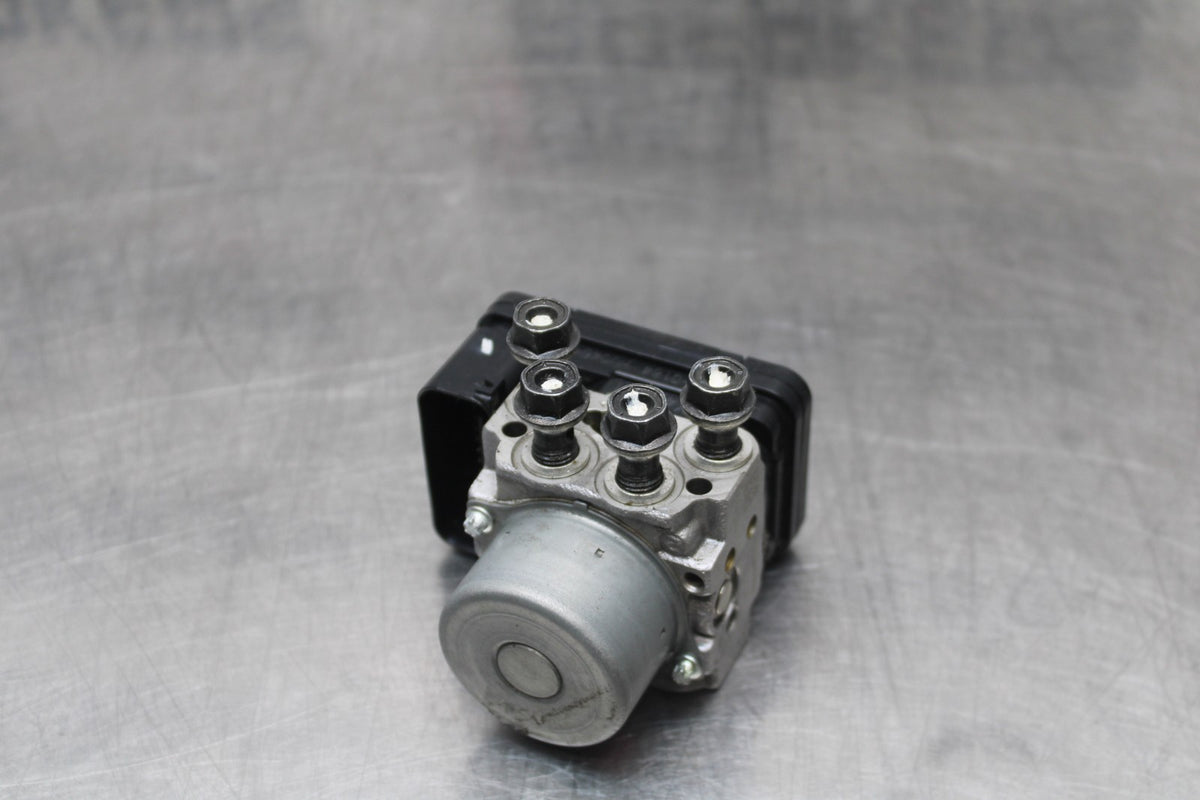 24 KAWASAKI NINJA 500 ABS ABS PUMP UNIT MODULE BB818