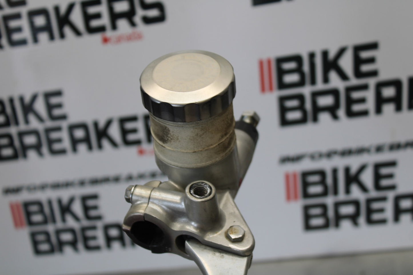 78-79 HONDA GOLDWING 1000 FRONT BRAKE MASTER CYLINDER BB171