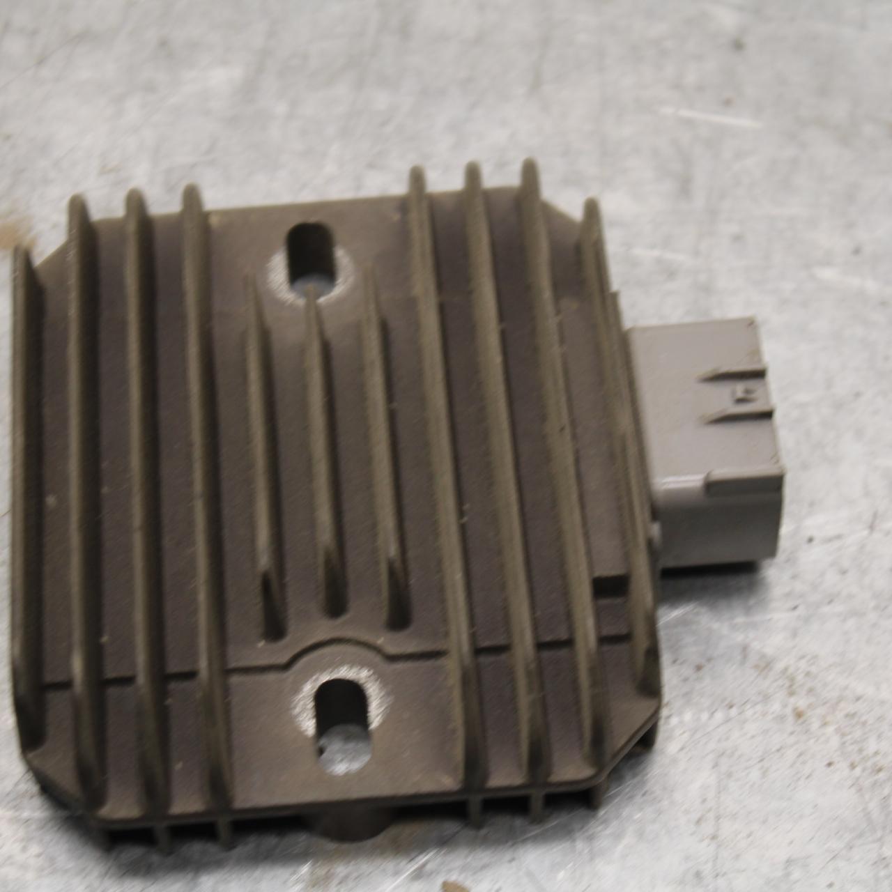 2015 Kawasaki Ninja 300 EX300 RECTIFIER VOLTAGE REGULATOR BB61