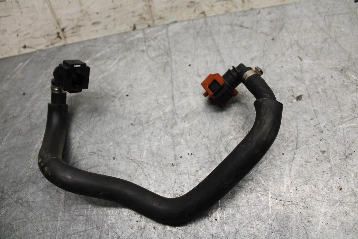2015 Yamaha FZ07 FUEL HOSE GAS LINE TUBE PIPE 1WS-13971-00-00 BB531