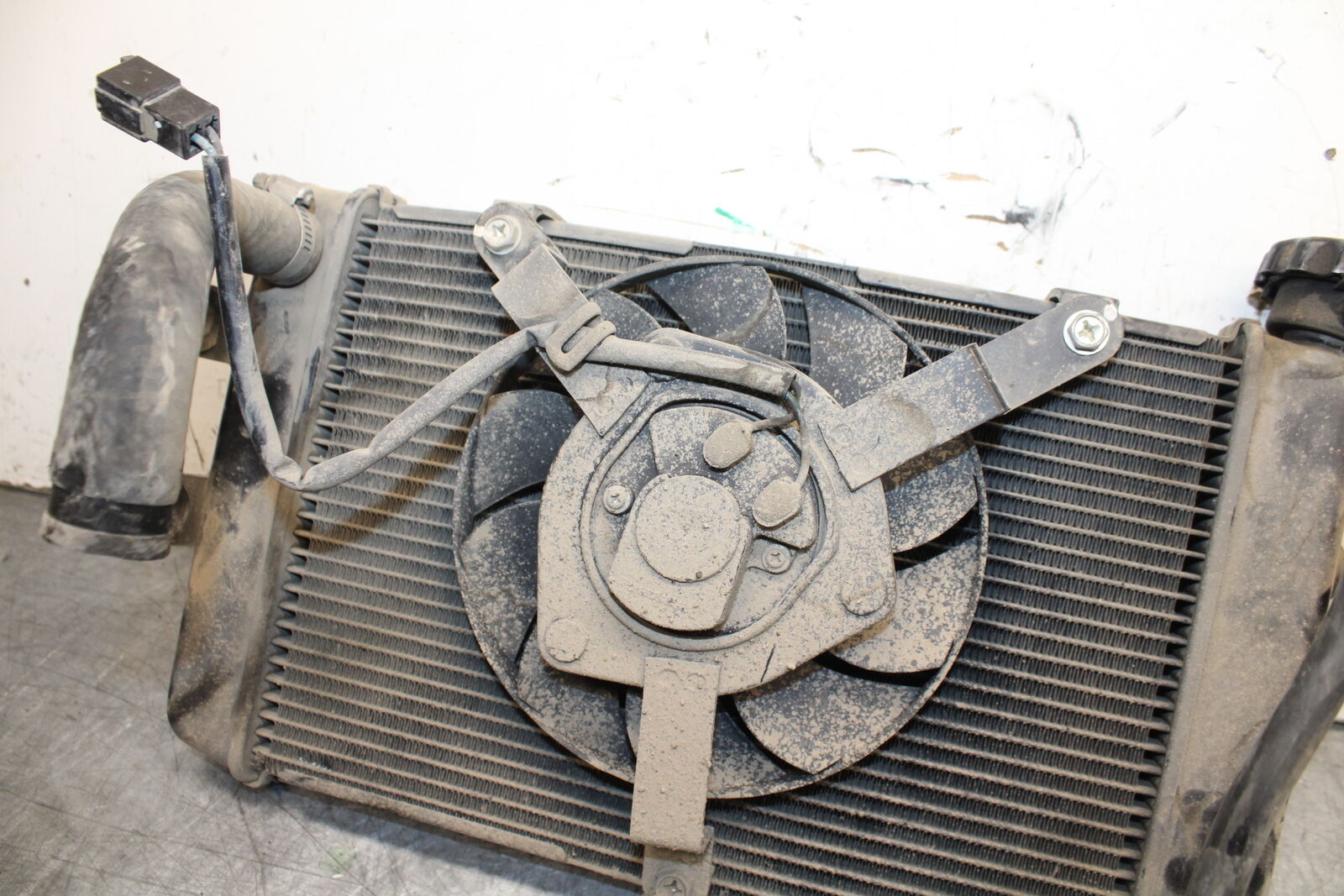 16-17 KAWASAKI VULCAN S 650 EN650 ABS ENGINE COOLER COOLING RADIATOR BB731