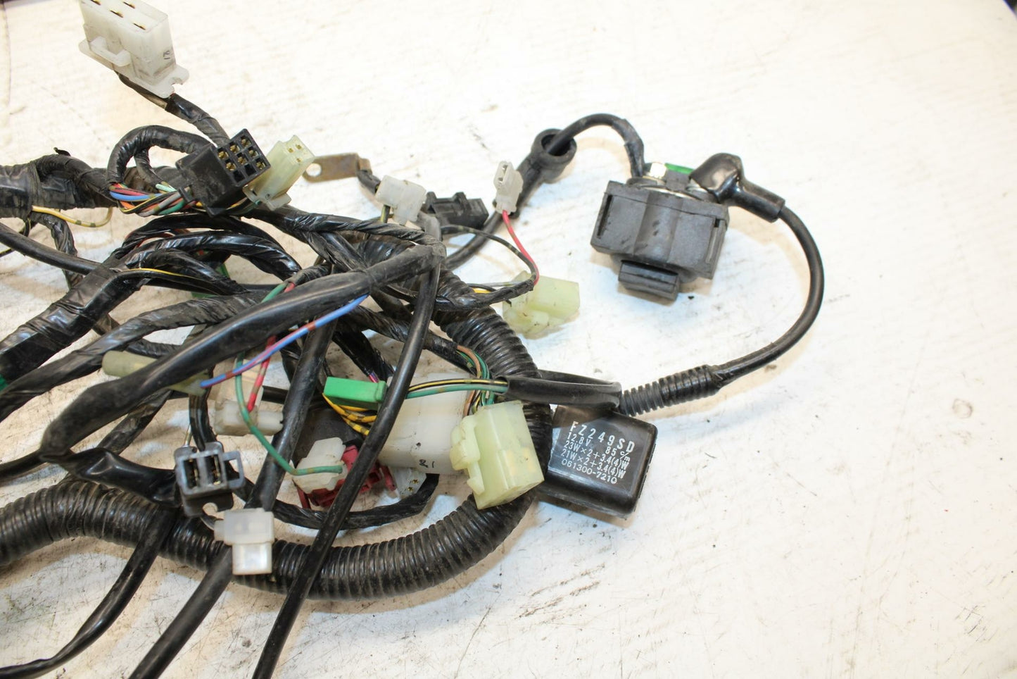 90-07 KAWASAKI ZZR 250 MAIN ENGINE WIRING HARNESS MOTOR WIRE LOOM BB298