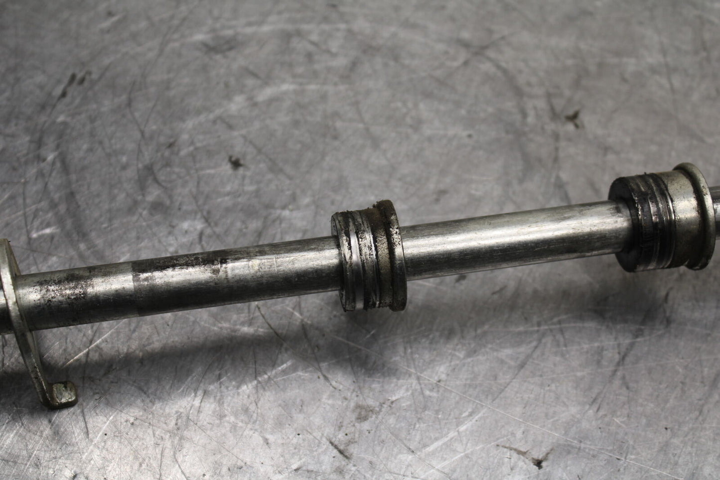 15-16 HONDA CB300F REAR AXLE BACK WHEEL RIM PIVOT BOLT AXEL BB740
