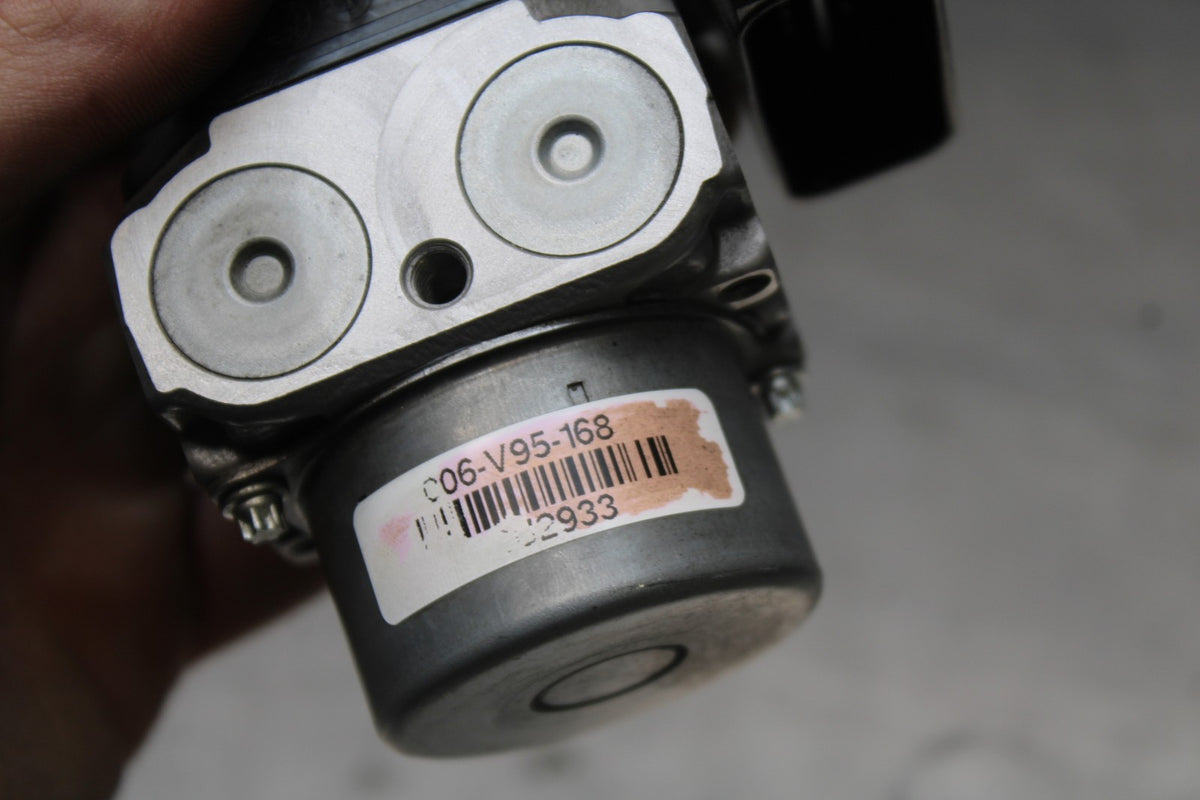 17-24 SUZUKI SV650 ABS PUMP UNIT MODULE BB829