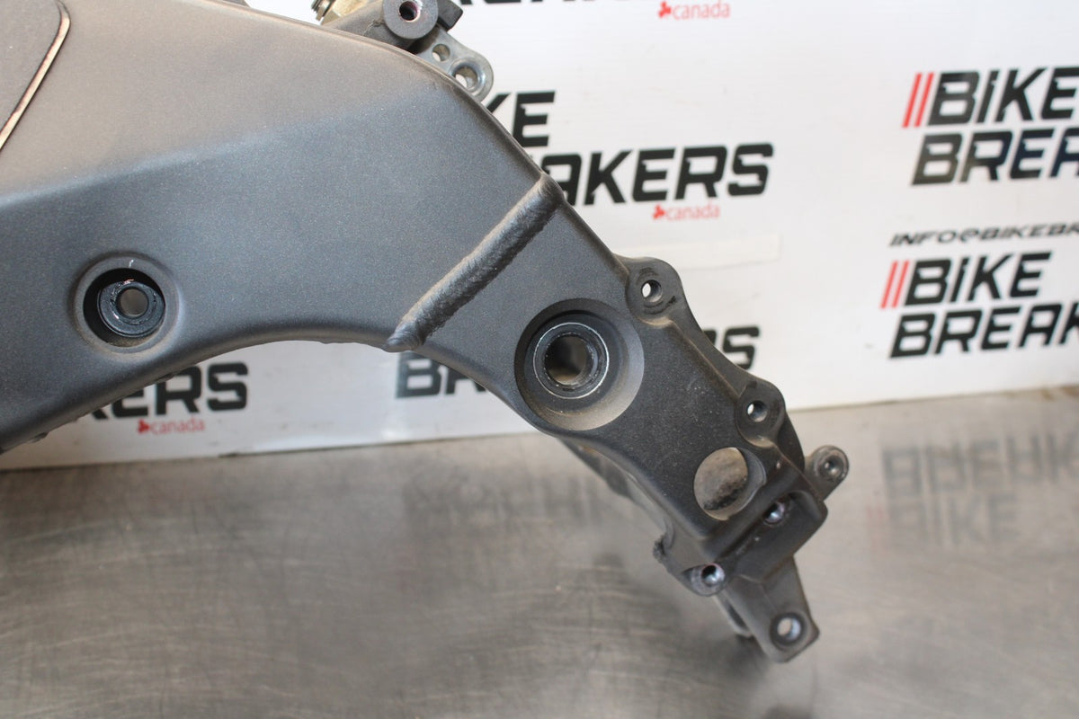 08 KAWASAKI NINJA ZX10R FRAME CHASSIS BB902