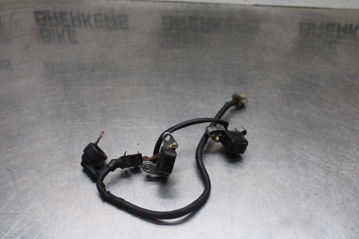 84 HONDA INTERCEPTOR 1000 VF1000F MOTOR COIL PICKUP PULSE PULSER SENSOR BB878