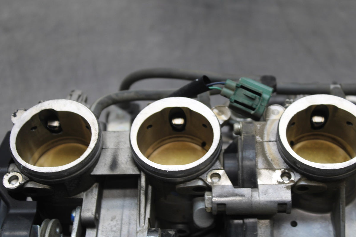 07-08 YAMAHA YZF R1 MAIN FUEL INJECTORS / THROTTLE BODIES BB771