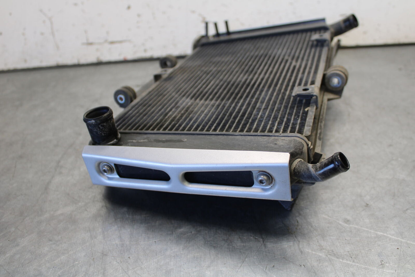 07-09 YAMAHA FZ6 ENGINE RADIATOR MOTOR COOLER RADIATER 4S8-12461-00-00 BB713