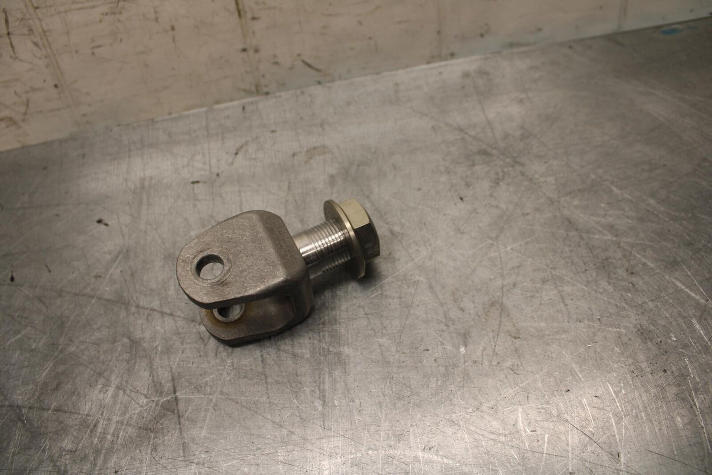 11-21 SUZUKI GSXR750 REAR BACK SUSPENSION SHOCK LINK TOP BB492
