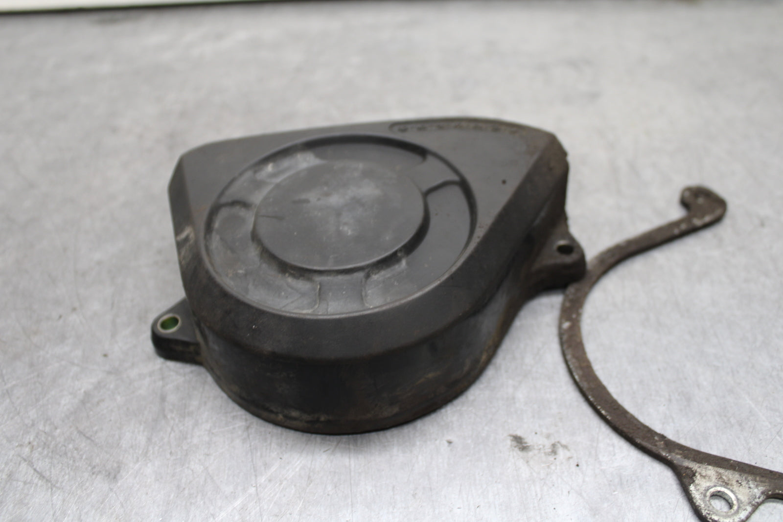 95-98 HONDA CBR600F3 ENGINE SPROCKET COVER BB122