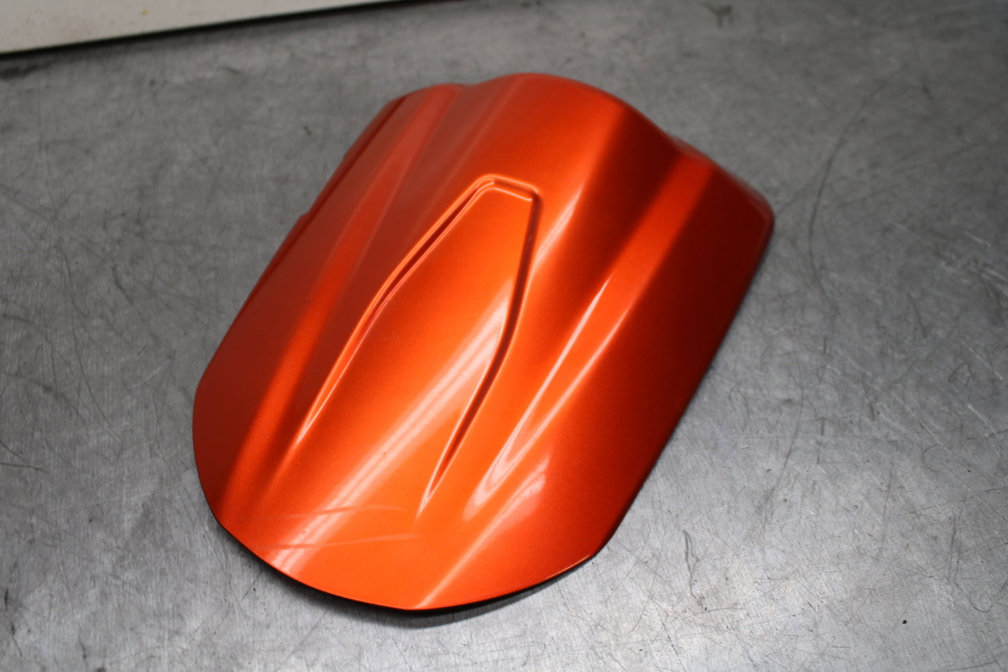 08-10 SUZUKI GSXR600 REAR BACK SEAT SOLO COWL FAIRING COVER BB92