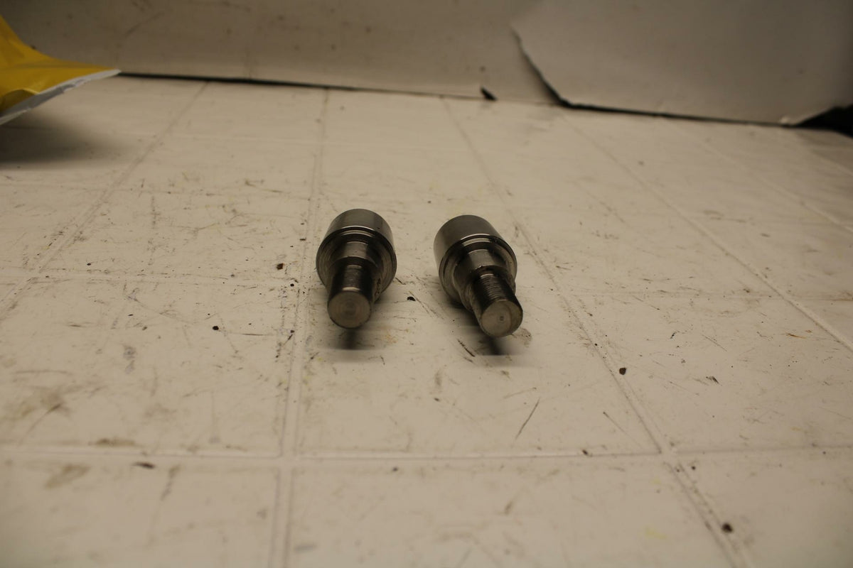 01-05 YAMAHA FZS1000 HANDLEBAR END CAPS WEIGHTS  BB10