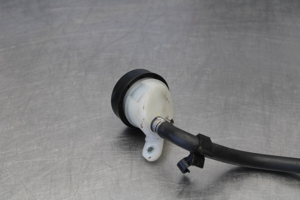 17-20 BMW S1000R REAR BACK BRAKE MASTER CYLINDER W RESERVOIR BB909