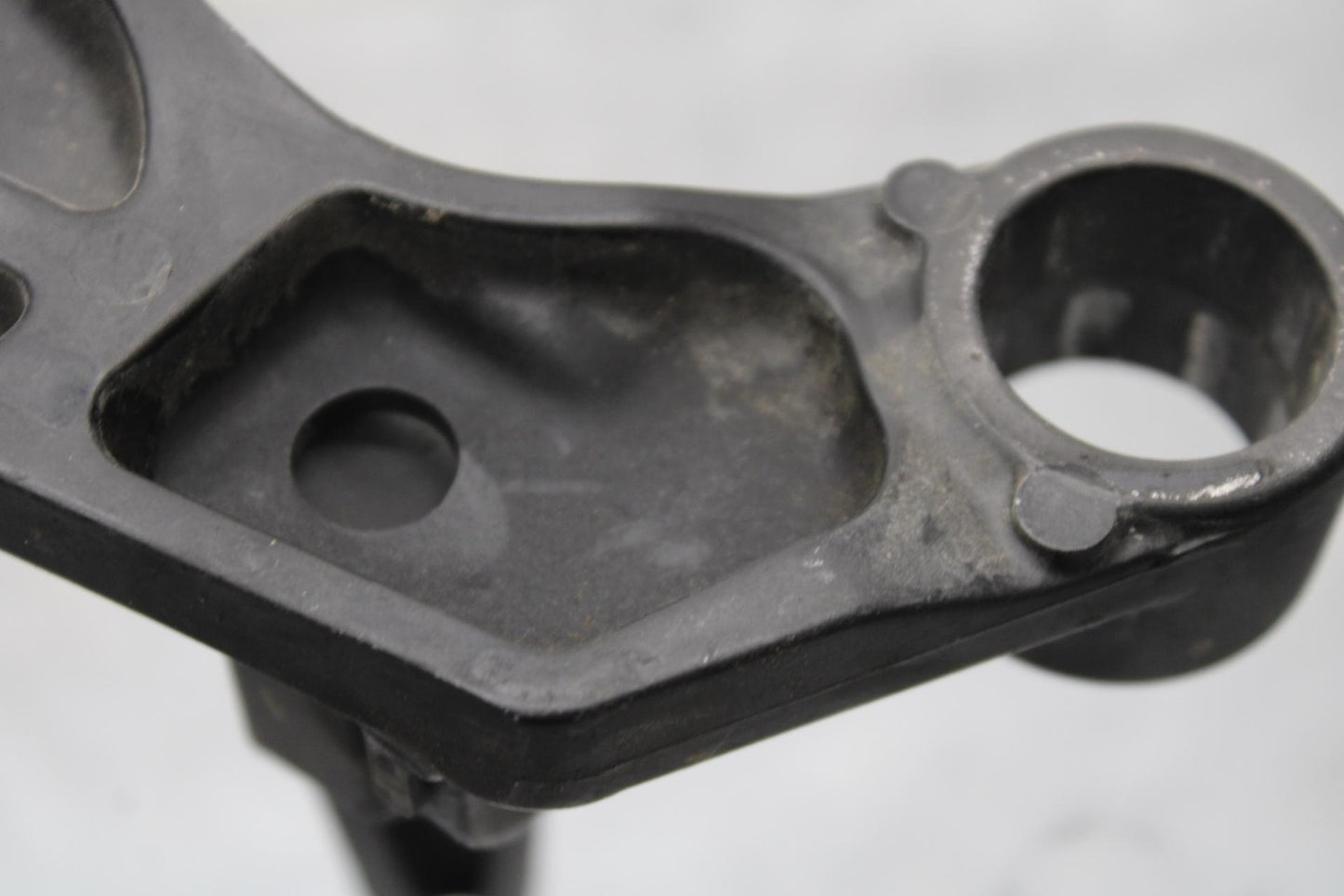 2000 Kawasaki Ninja ZX12R ZX1200A LEFT REAR BACK PASSENGER PEG 35063-1064