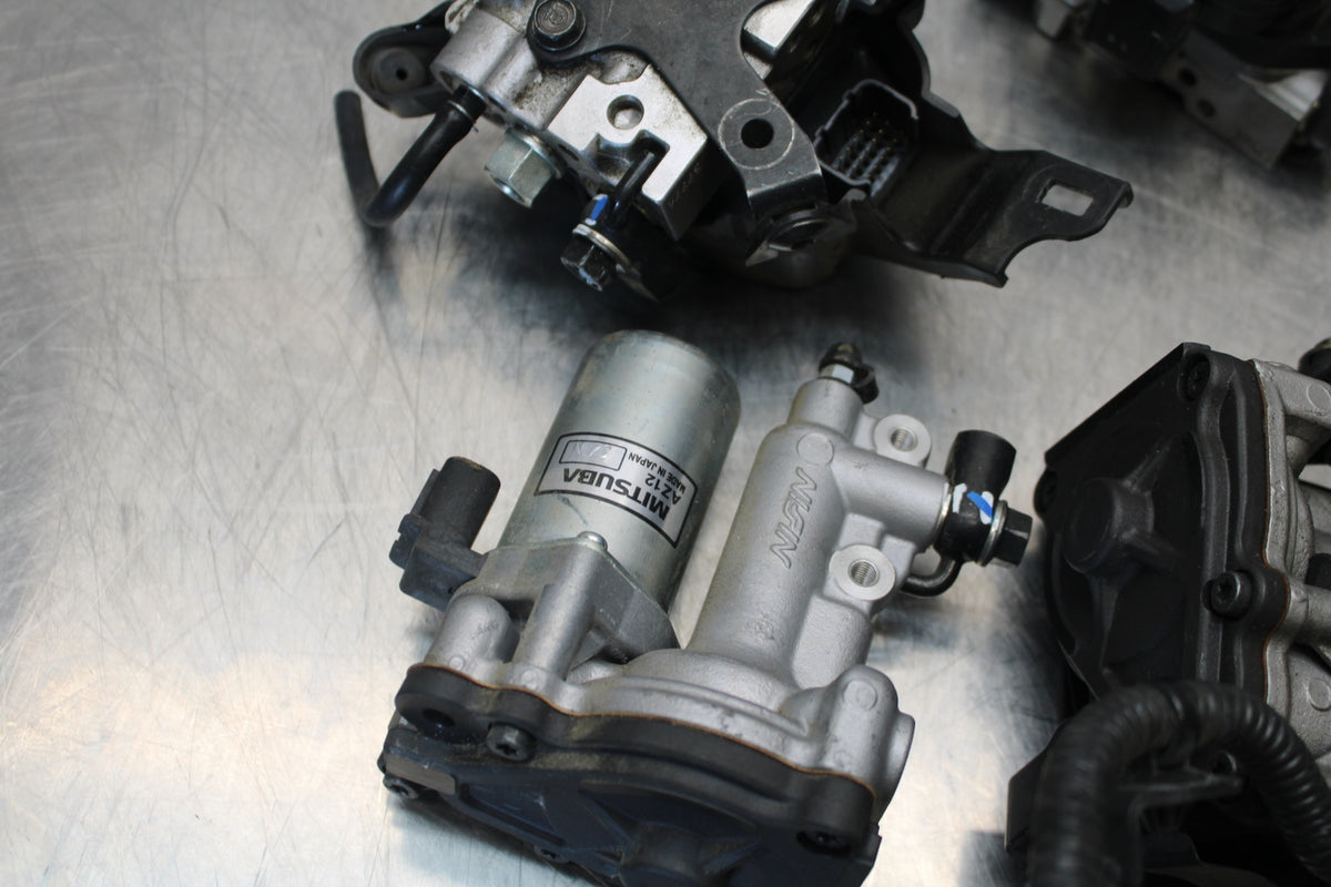 12-16 HONDA CBR1000RR FRONT REAR ABS PUMP UNIT MODULE SET BB157