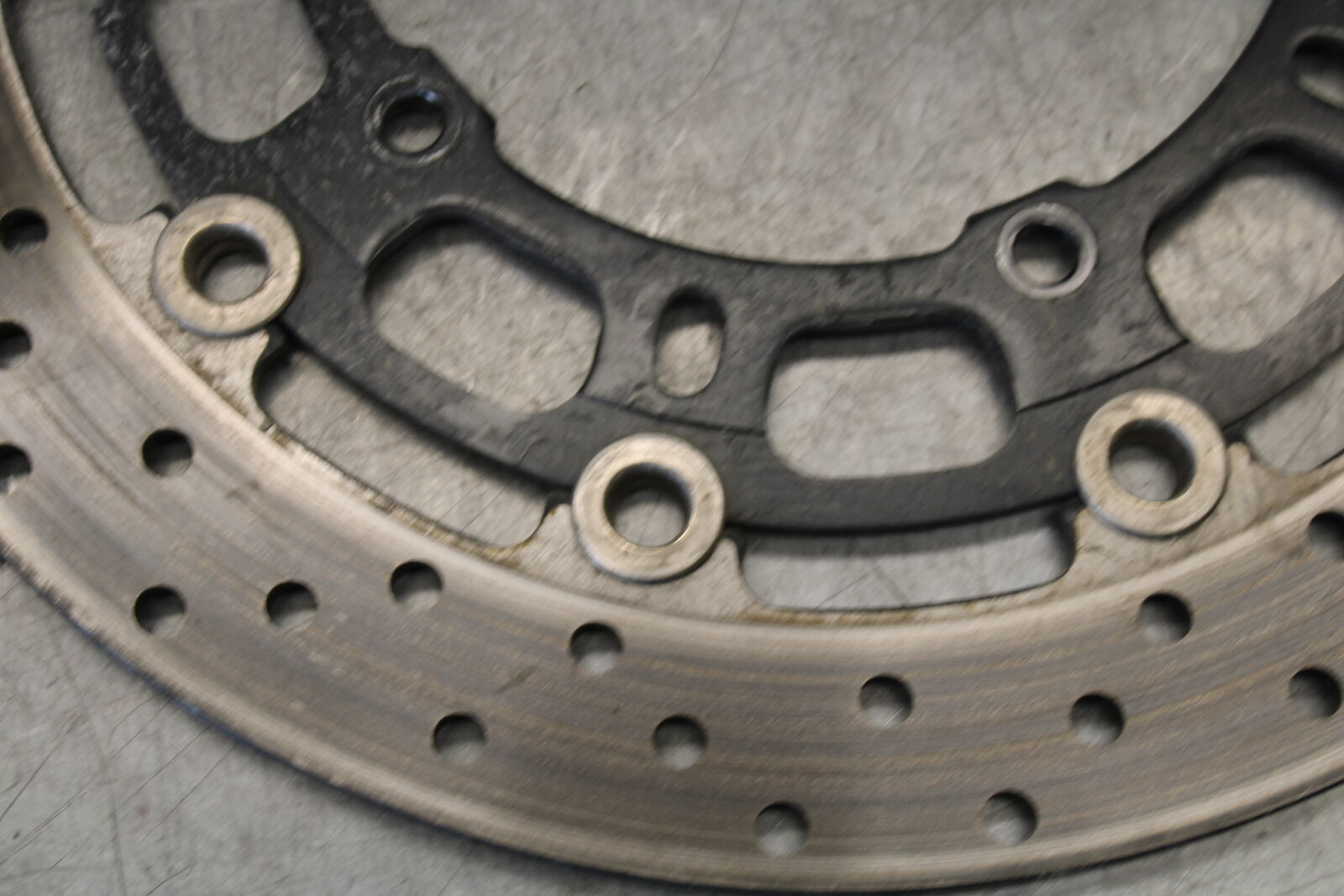 08-16 YAMAHA YZF R6 FRONT LEFT RIGHT BRAKE ROTORS DISCS 13S-2581T-00-00 BB665