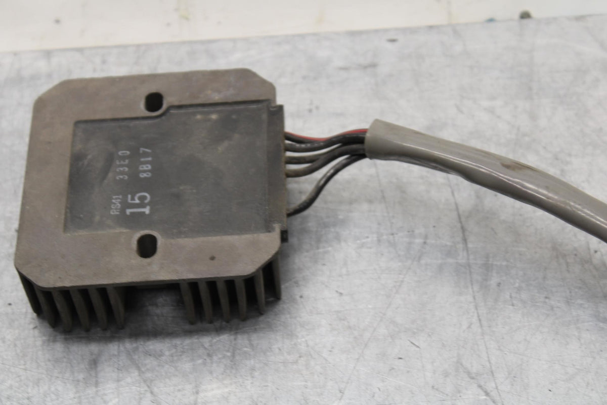 1999 Suzuki GSXR600 RECTIFIER VOLTAGE REGULATOR BB580