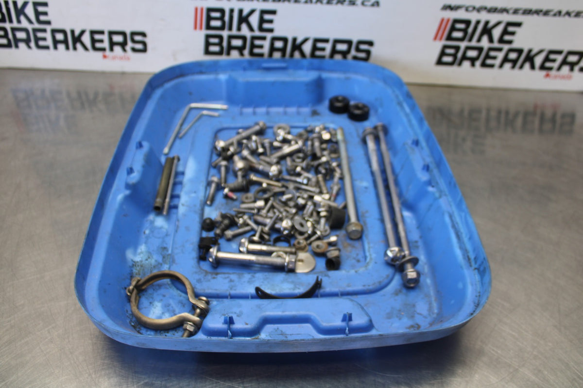 20 TRIUMPH STREET TRIPLE 765 MOUNTING BOLTS HARDWARE SCREWS BB864