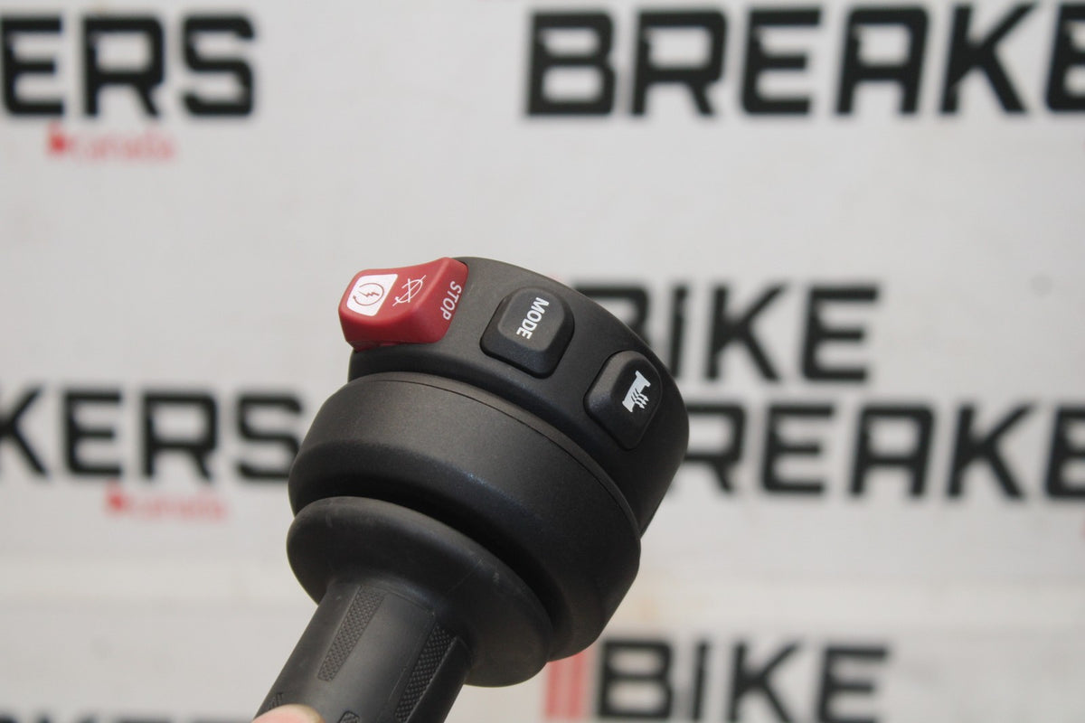 20-23 BMW F900R RIGHT CLIP ON HANDLE KILL OFF START SWITCH SWITCHES BB923